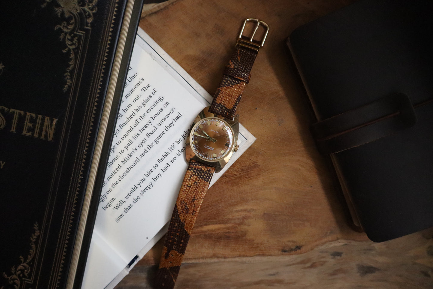 Anker Chocolate Dial