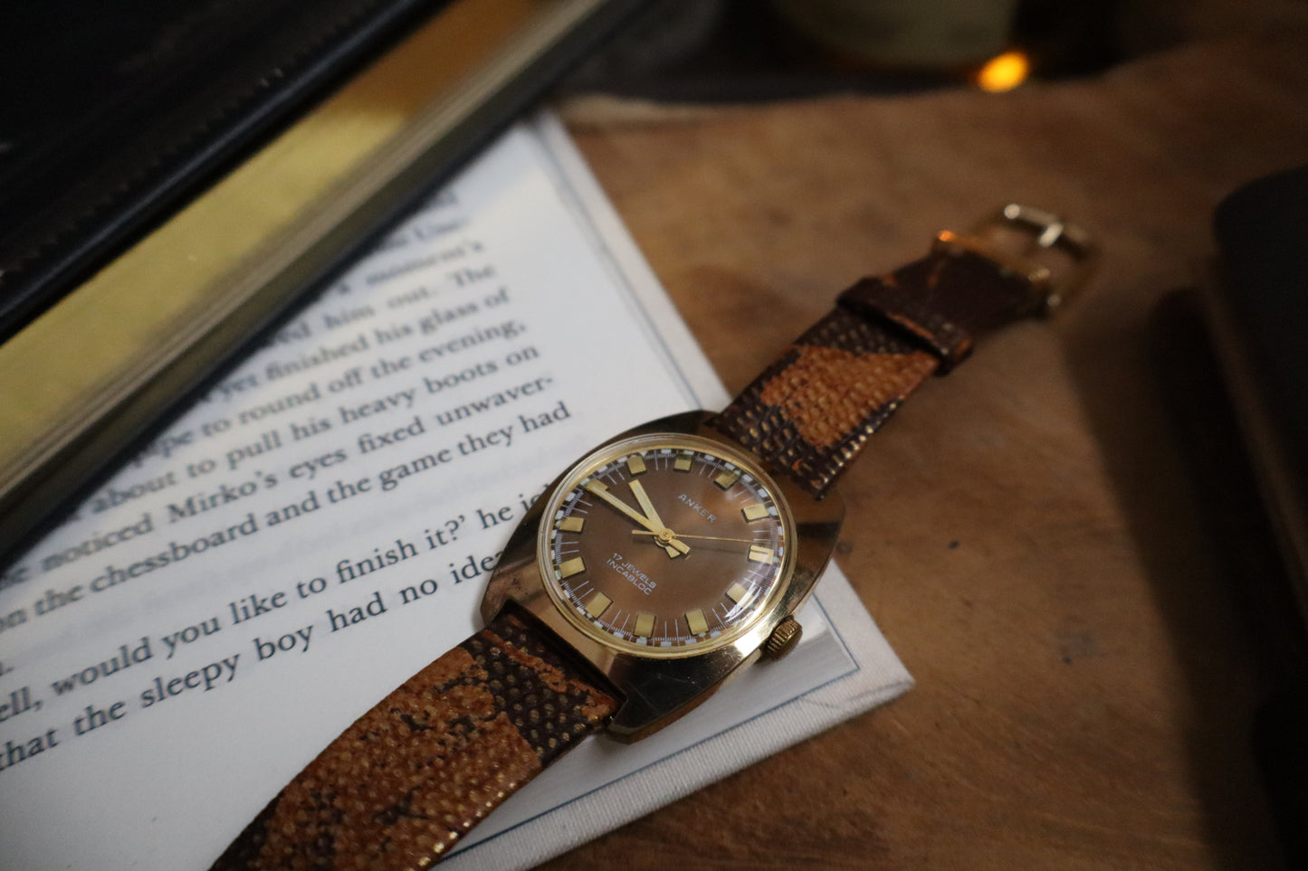 Anker Chocolate Dial