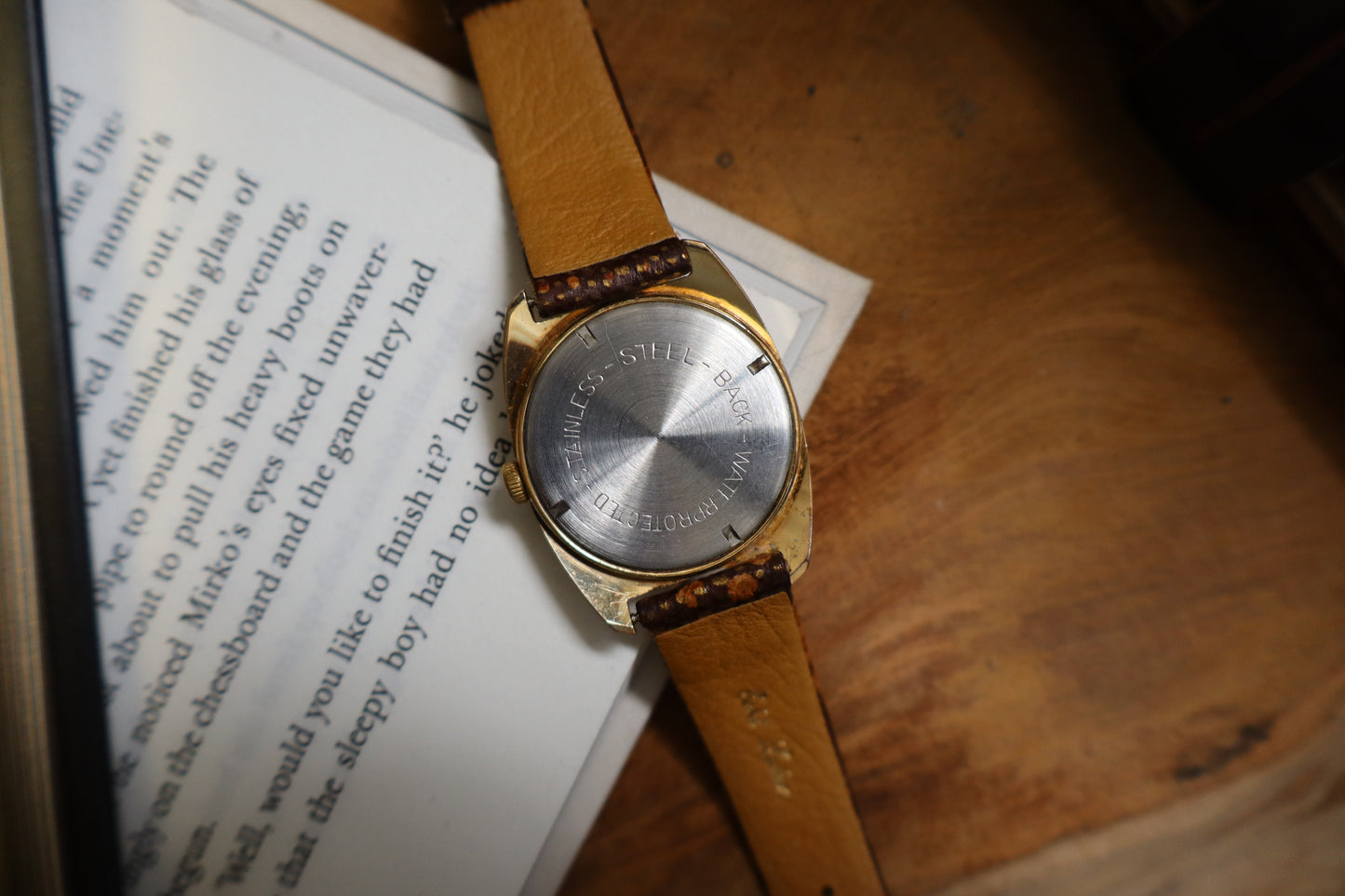 Anker Chocolate Dial